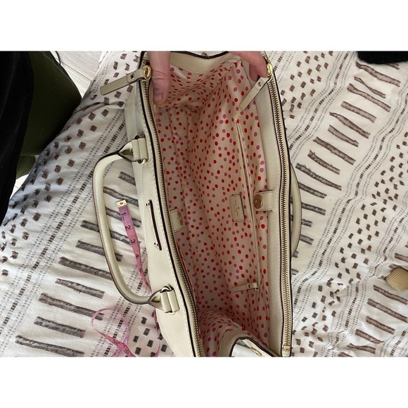 Kate Spade Ivory Leather Wellesley Quinn Tote Gold Tone Coastalcore Minimalist - Picture 10 of 10